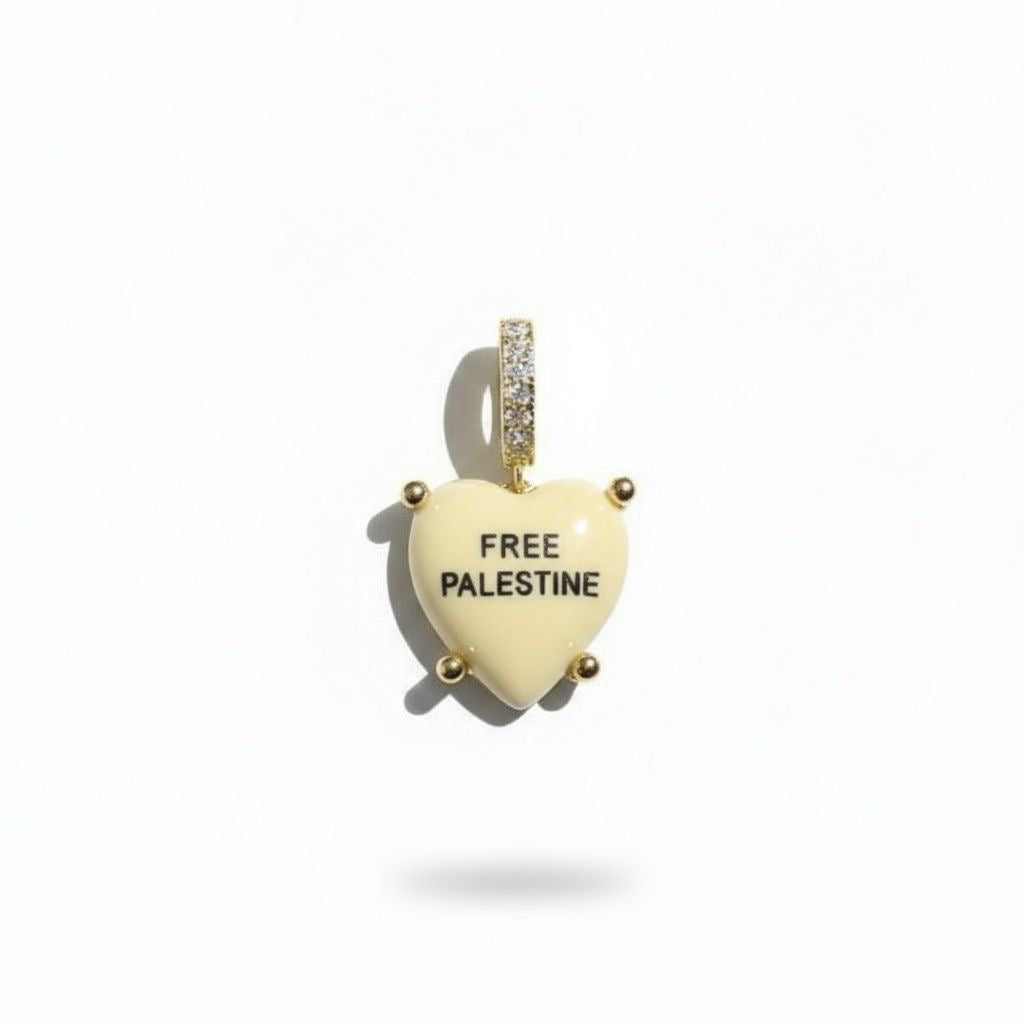 Butter Yellow Charm „Free Palestine“