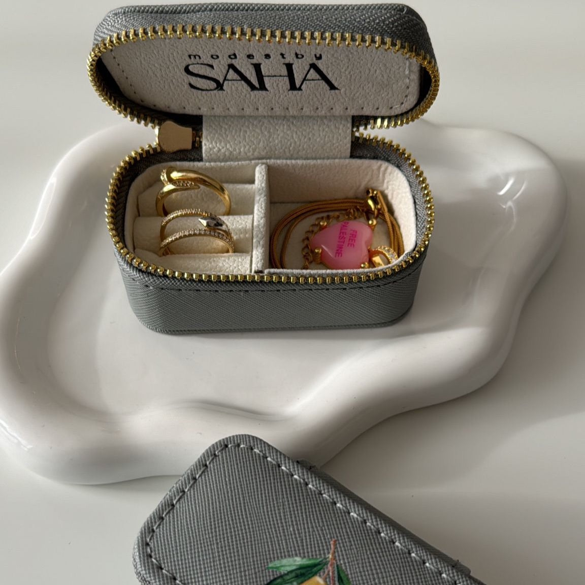 Jewelry Box with Olive Design