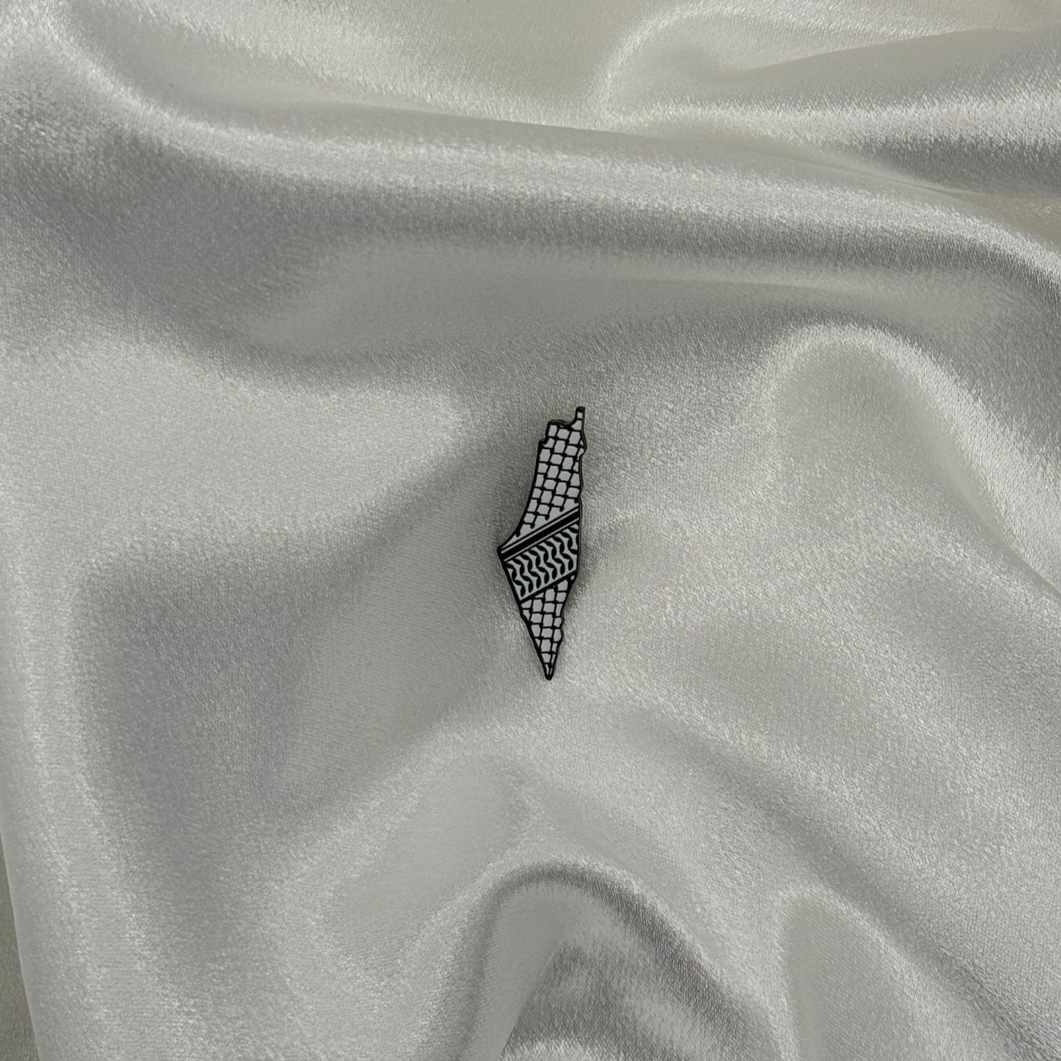 Keffiyeh Map Brooch