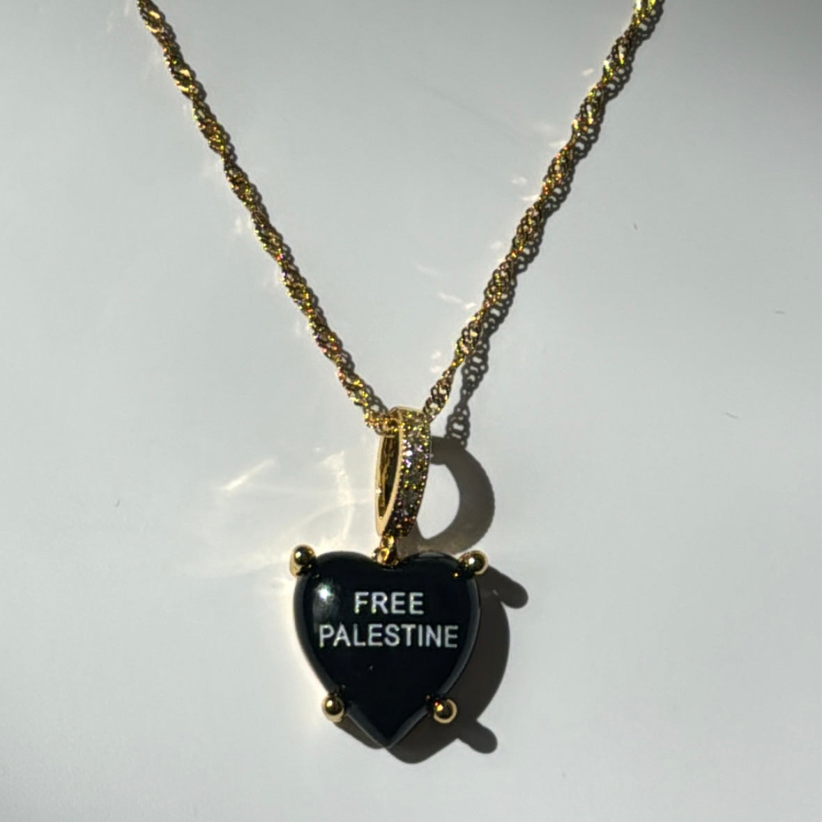 Tonka Charm „Free Palestine“ with necklace